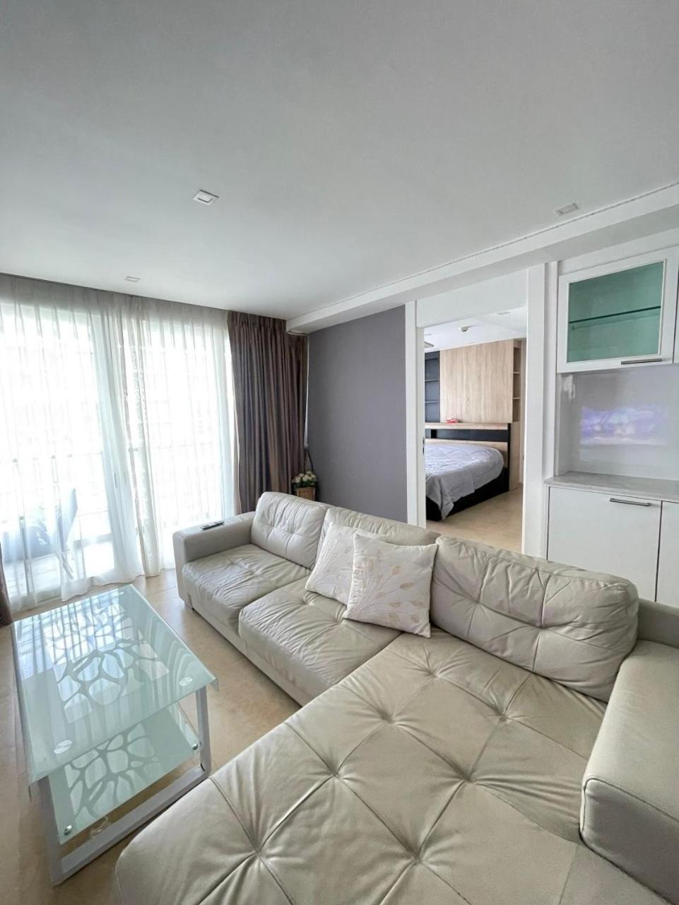 2 Bedrooms Near Pattaya Beach Exterior foto